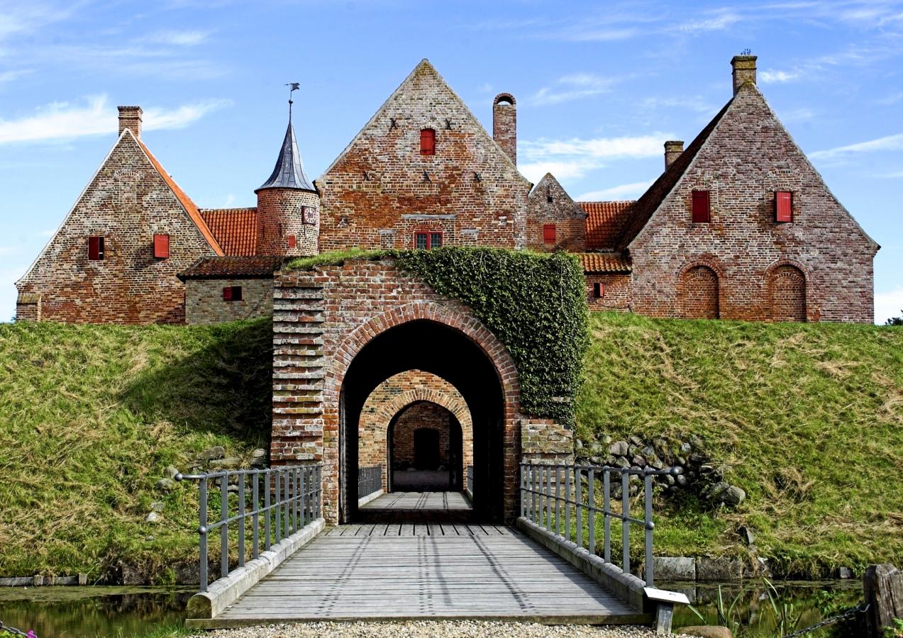 Spøttrup Borg