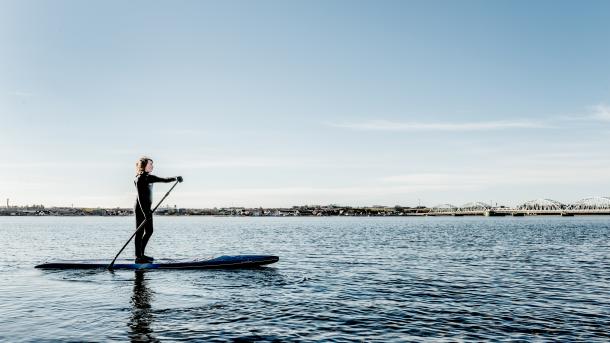 SUP på Limfjorden ved Vildsund Broen