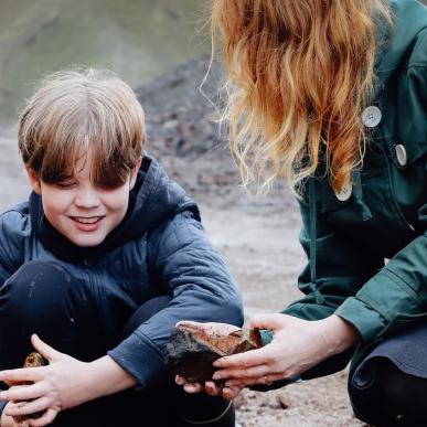 Mors, Fossiljagt, Familie