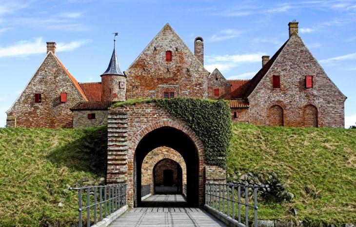 Spøttrup Borg